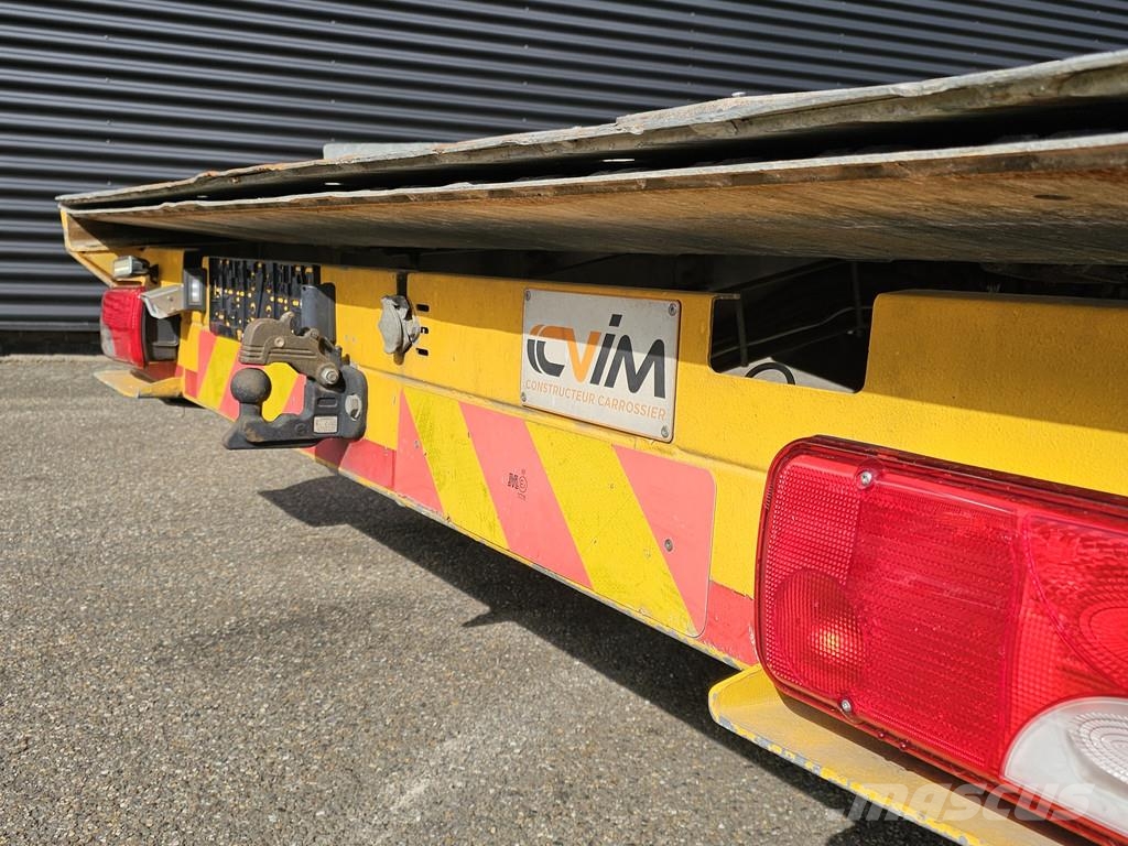 Iveco AD320S42 8x2 / WINCH / RETARDER Hinausautot