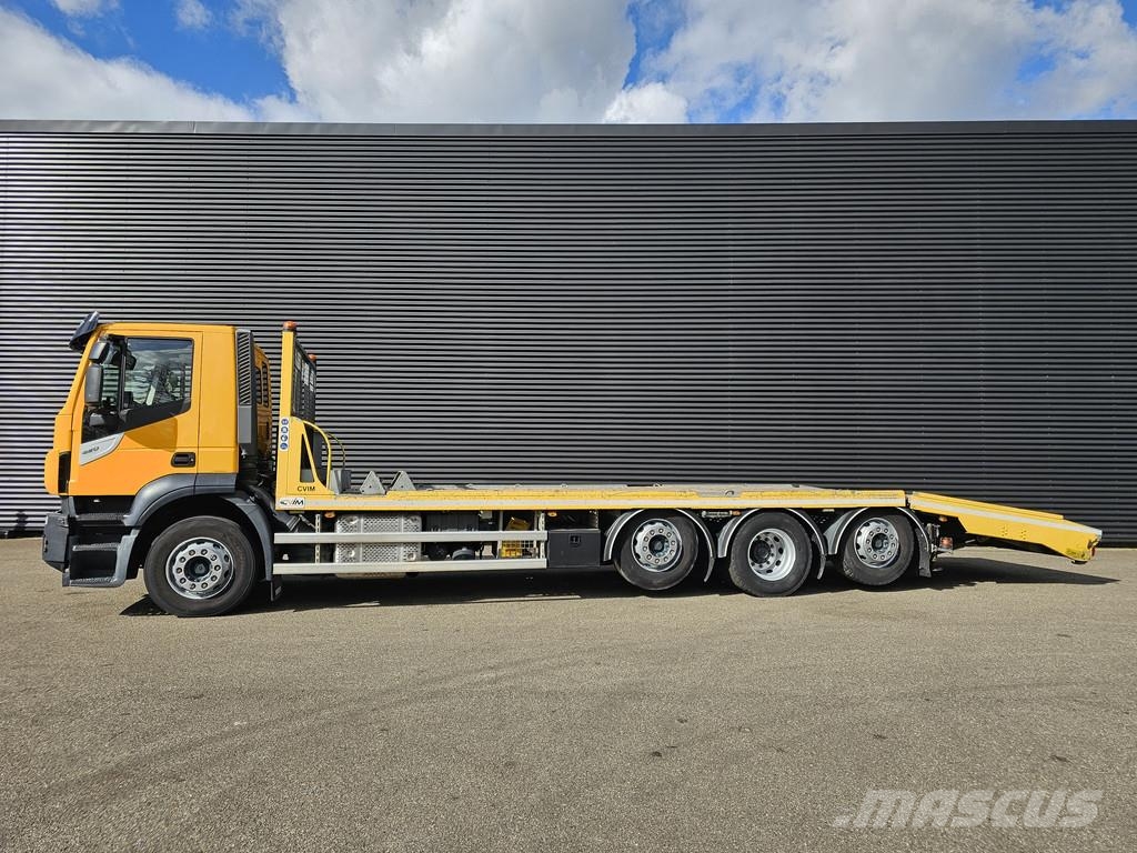 Iveco AD320S42 8x2 / WINCH / RETARDER Hinausautot