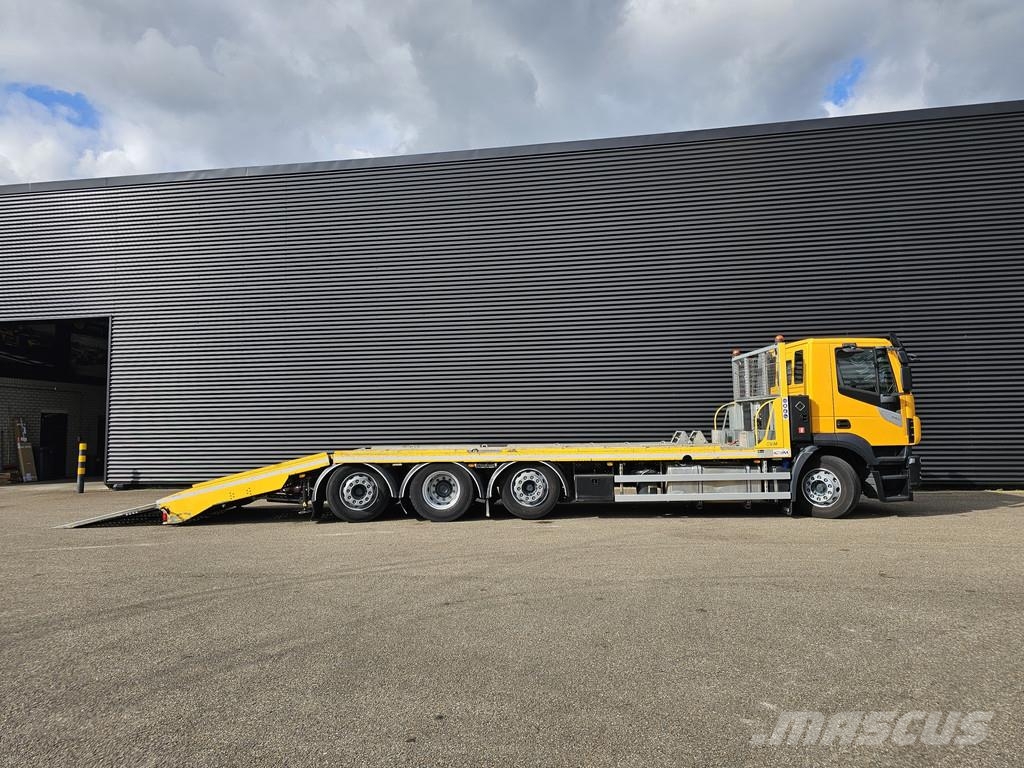 Iveco AD320S42 8x2 / WINCH / RETARDER Hinausautot