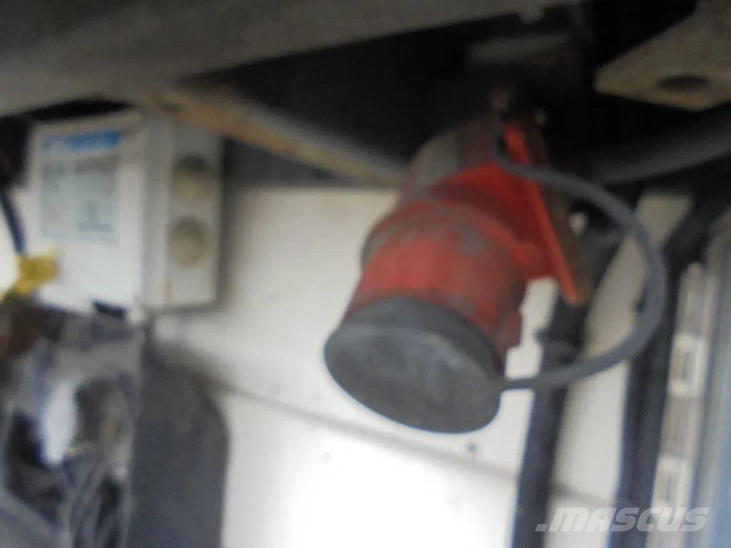 Vogelzang V0-STG 1 Axle + Dhollandia Lift + Carrier Vector 1 Semirremolques de temperatura controlada