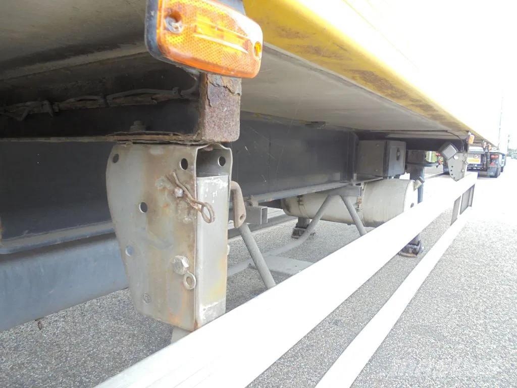 Vogelzang V0-STG 1 Axle + Dhollandia Lift + Carrier Vector 1 Semirremolques de temperatura controlada