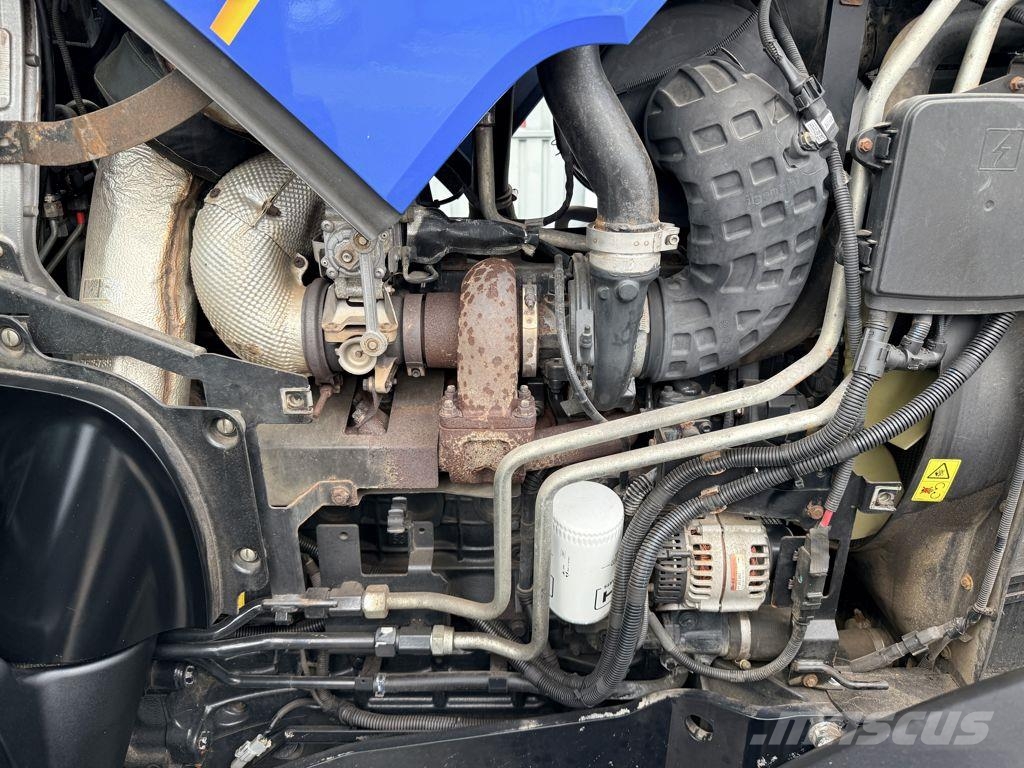 New Holland T7.165S Range Command Traktorer