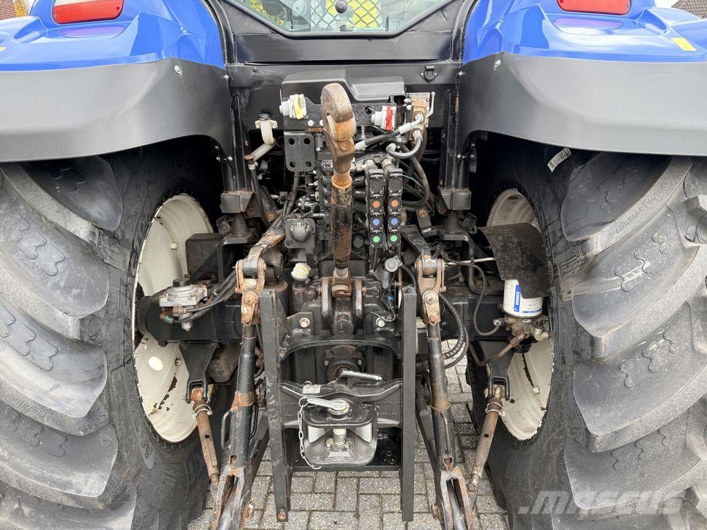 New Holland T7.165S Range Command Traktorer