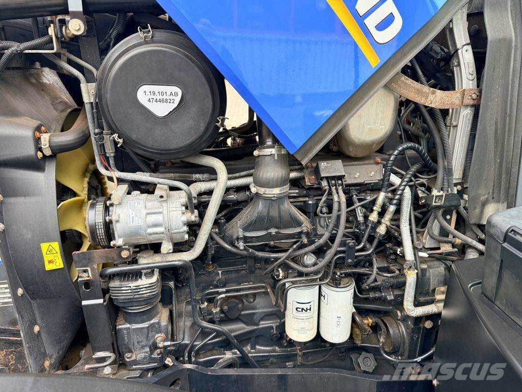 New Holland T7.165S Range Command Traktorer