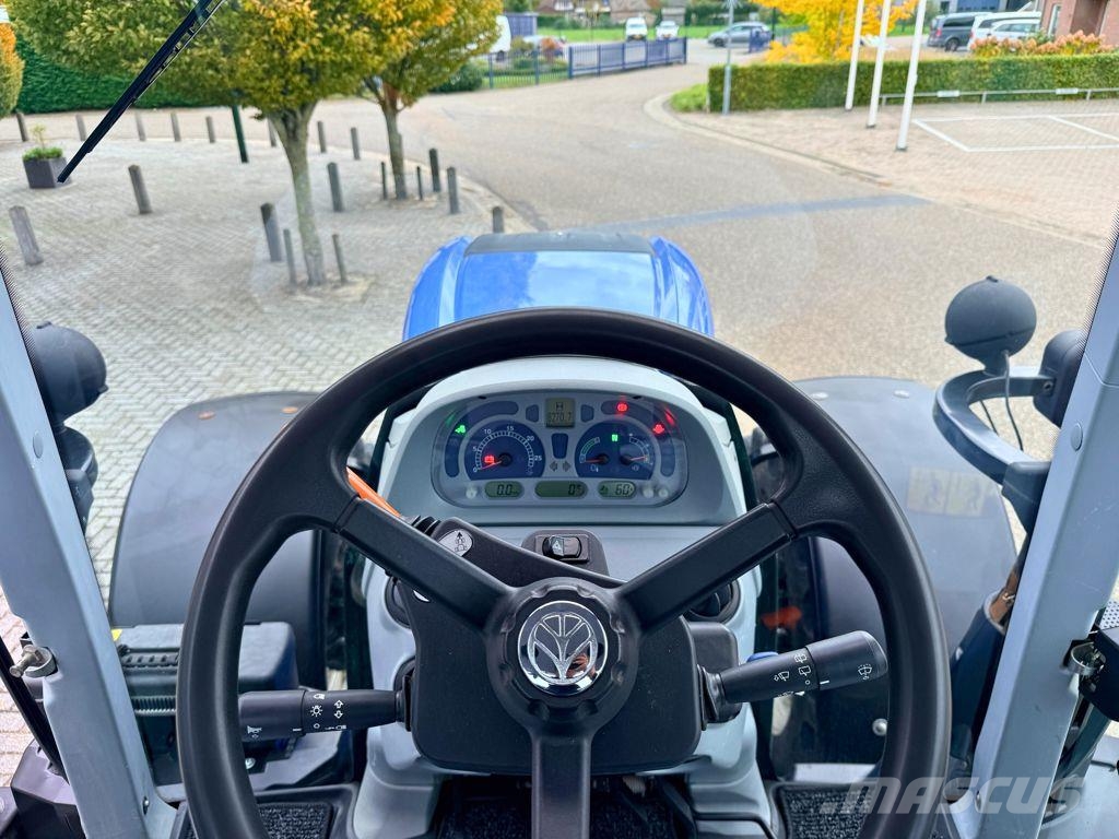New Holland T7.165S Range Command Traktorer