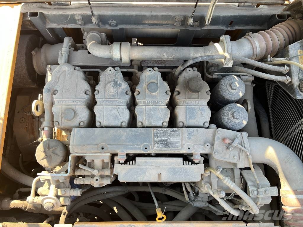 Liebherr R 924 C 대형 굴삭기 29톤 이상