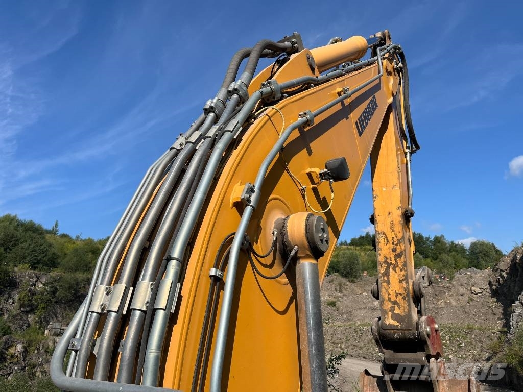 Liebherr R 924 C 대형 굴삭기 29톤 이상