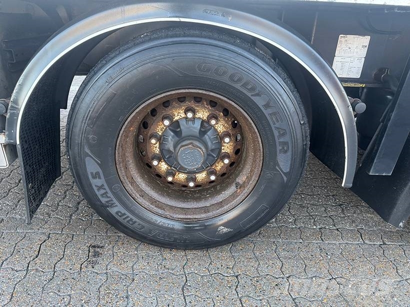 Ekeri Refrigerated trailer / Kühlauflieger 89m3 Температурно-контролирани полуремаркета
