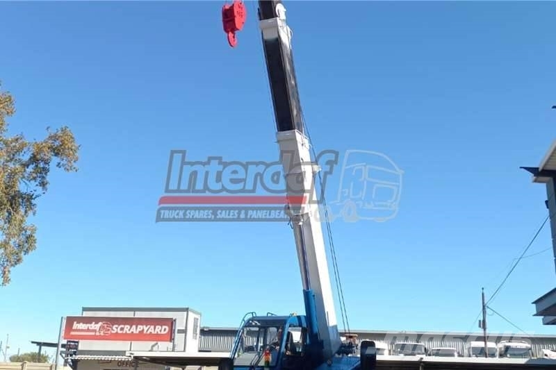Tadano 100 Series 10 Ton Crane 其他升降機械