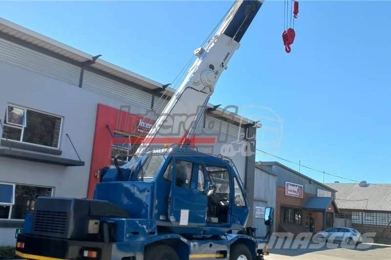 Tadano 100 Series 10 Ton Crane 其他升降機械