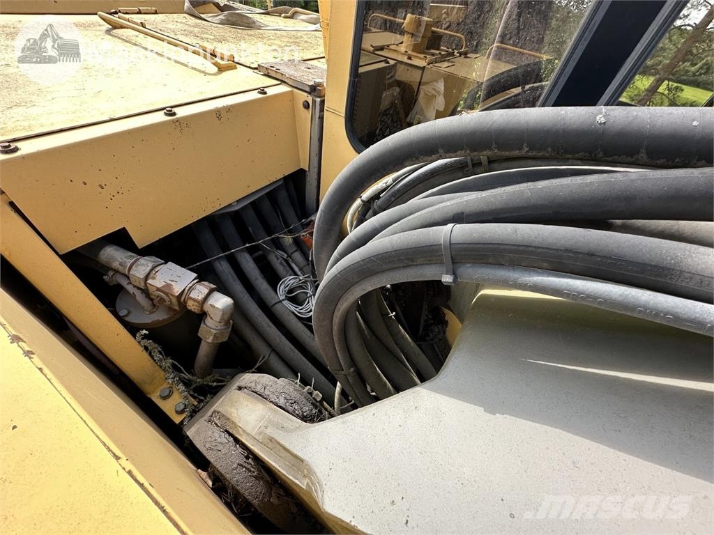 Åkerman EC230B Εκσκαφείς με ερπύστριες