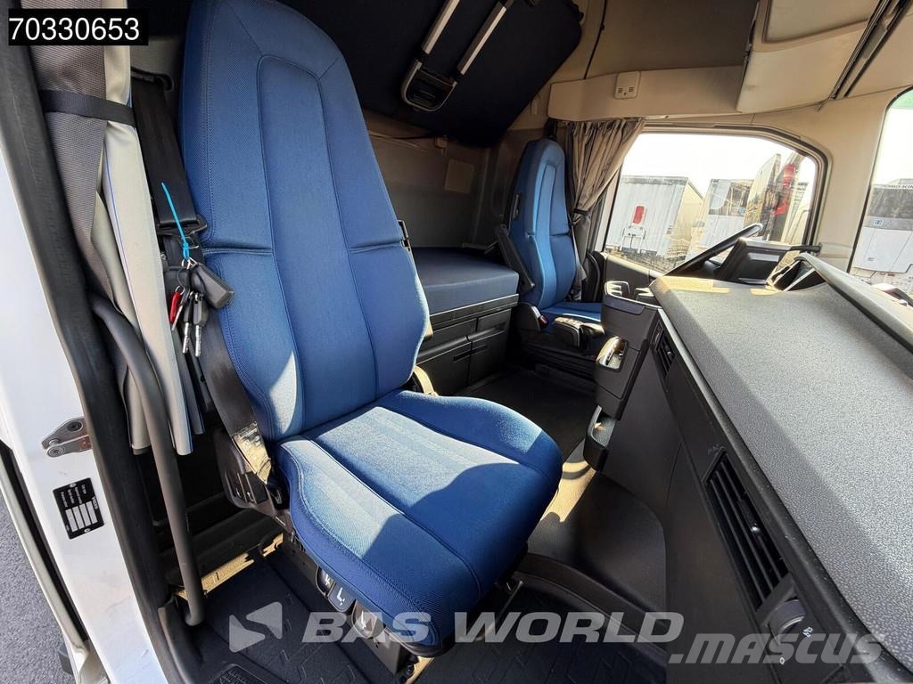 Volvo FH 460 4X2 Globe VEB+ VDS 2xTanks I-ParkCool Navi Tractor Units