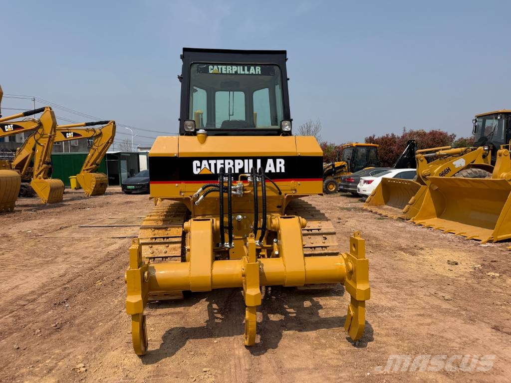 CAT D7G Crawler dozers