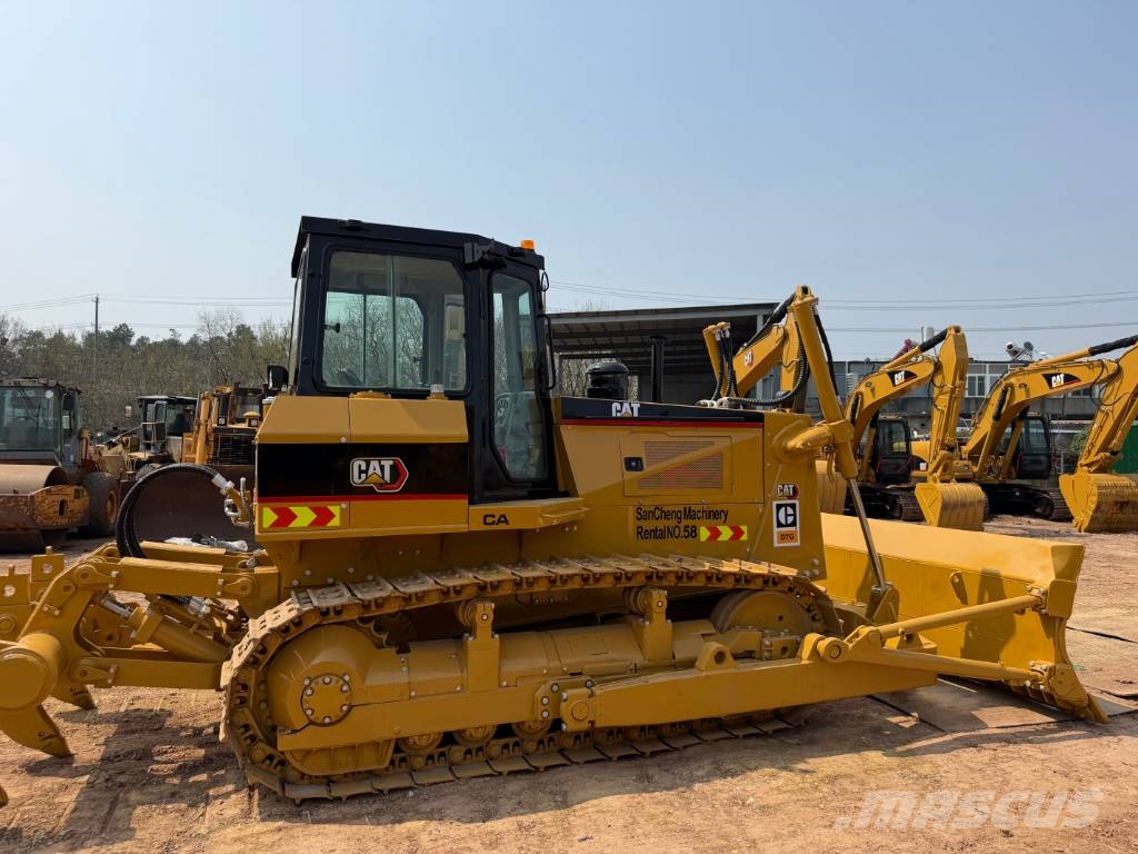 CAT D7G Crawler dozers