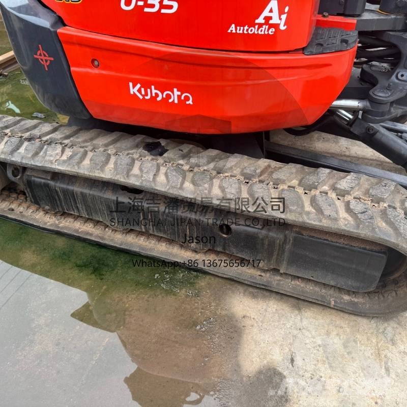 Kubota U 35 小型挖掘机