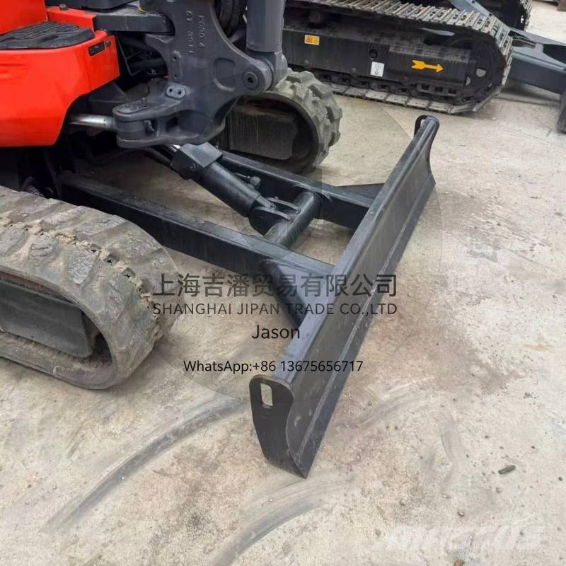 Kubota U 35 小型挖掘机