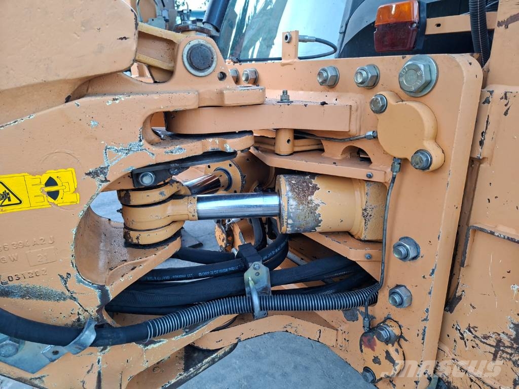 CASE 580 SM Backhoe