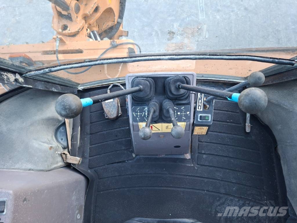 CASE 580 SM Backhoe
