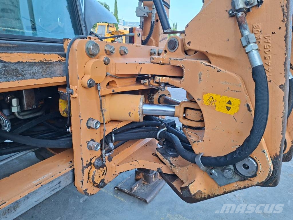 CASE 580 SM Backhoe