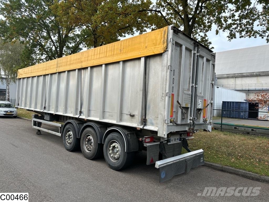 Robuste kipper 60 m3 Kippers