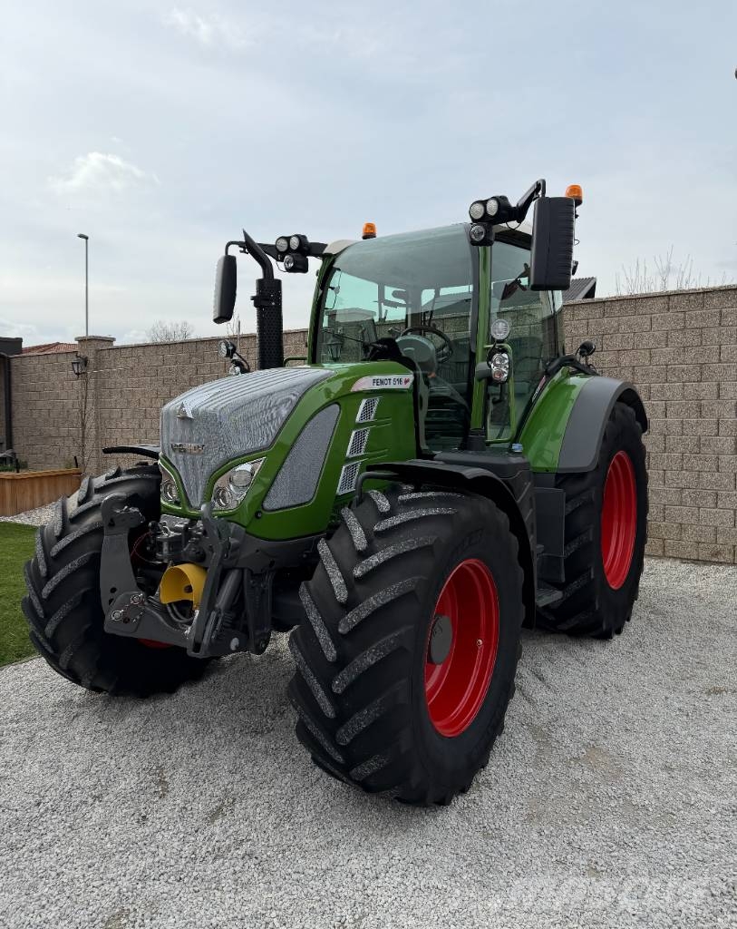 Fendt 516 Profi Plus Tractoren