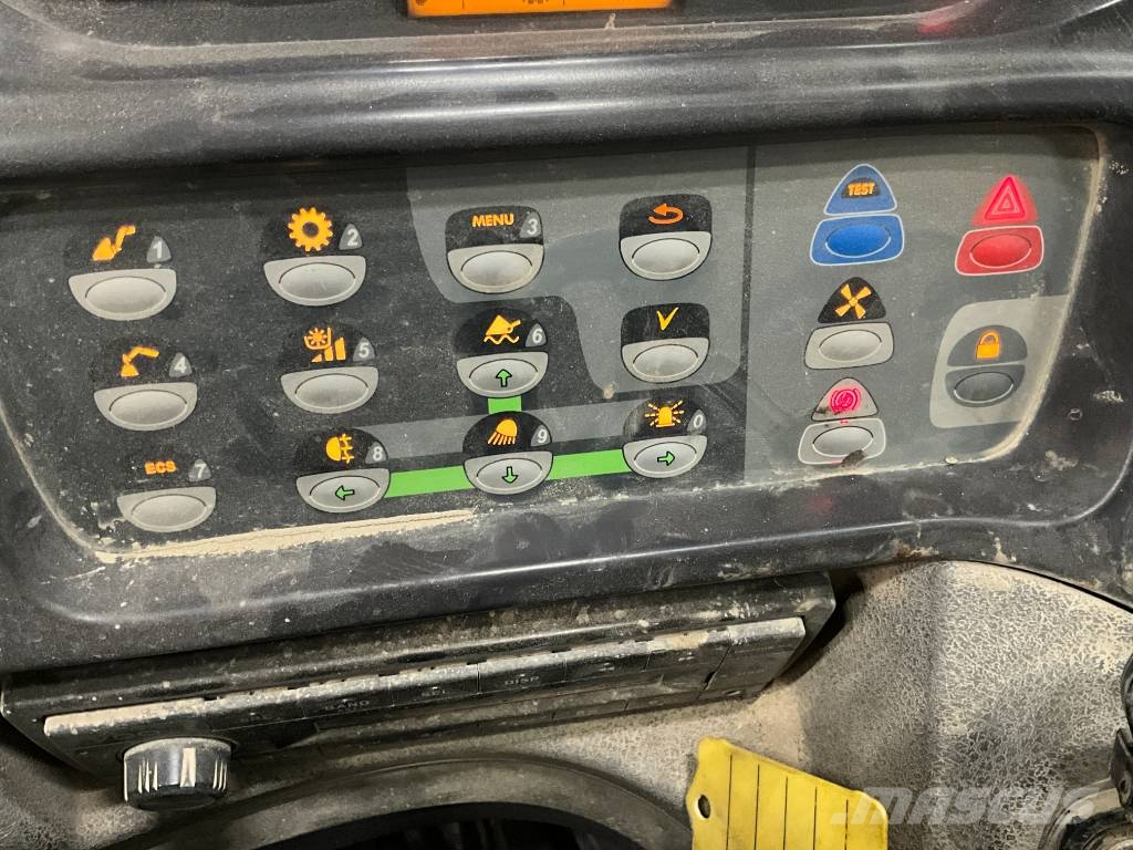 Manitou MT 1840 easy 伸缩臂叉装车|叉装车