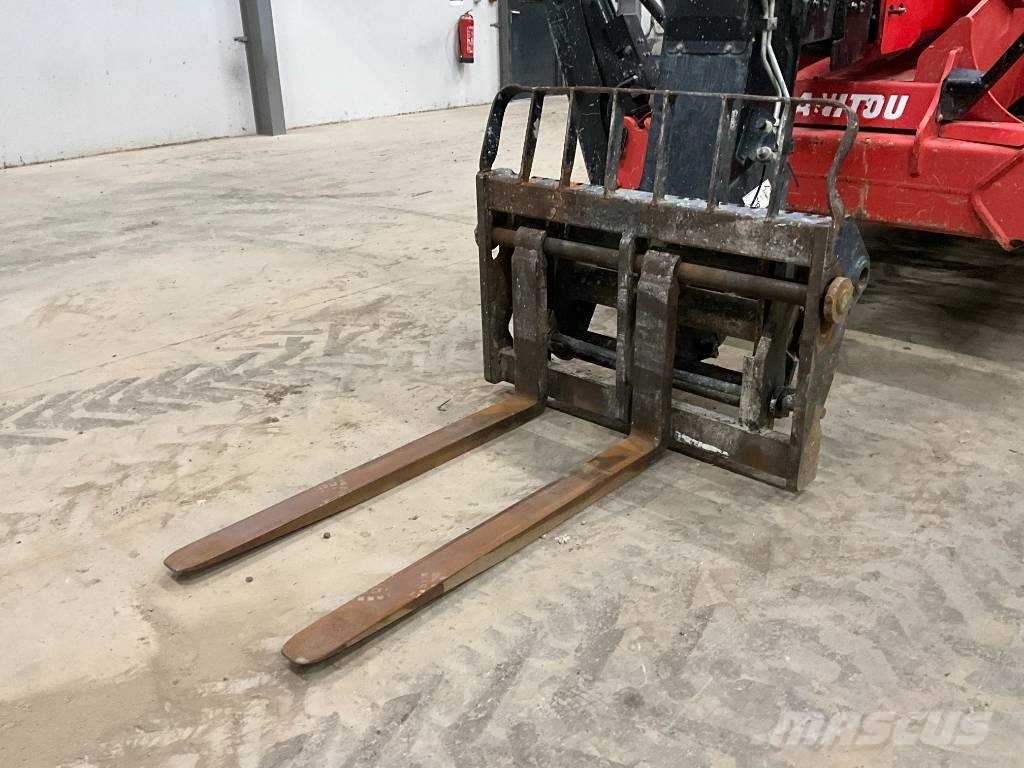 Manitou MT 1840 easy 伸缩臂叉装车|叉装车
