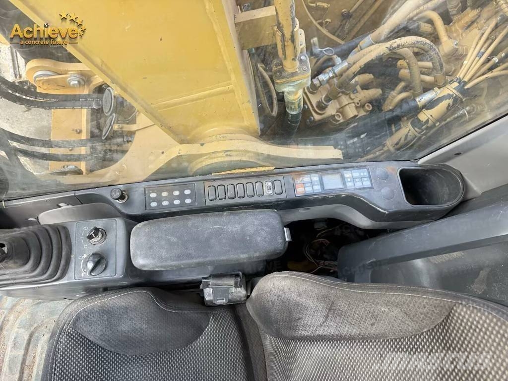 CAT 318DL Raupenbagger