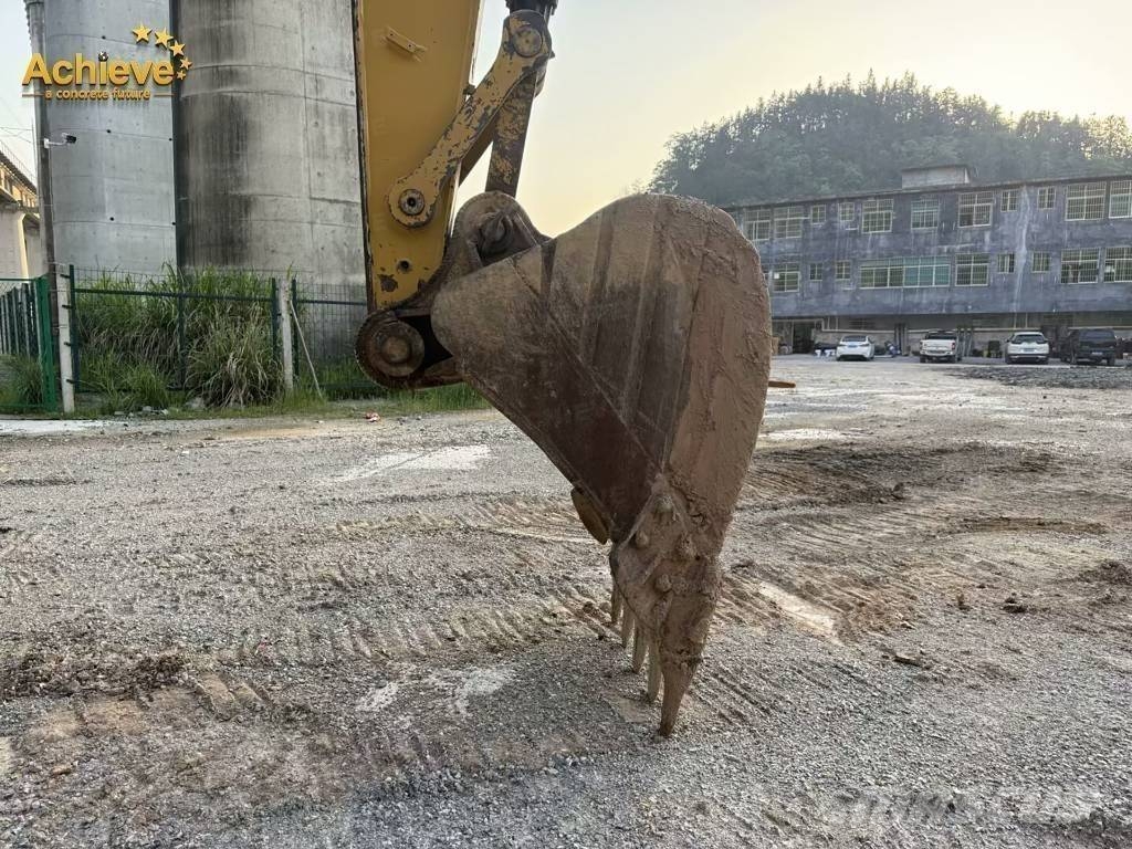CAT 318DL Raupenbagger