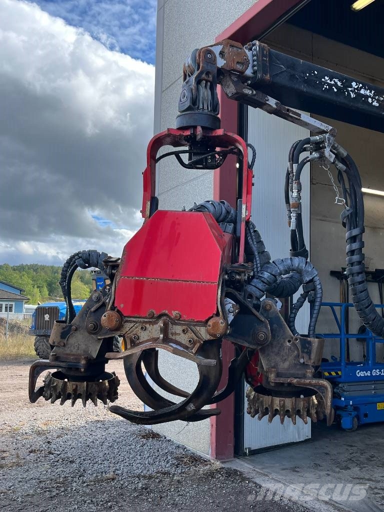 Komatsu 951 Cosechadoras