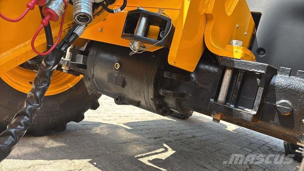 JCB 542-70 Agri Extra 伸缩臂叉装车|叉装车