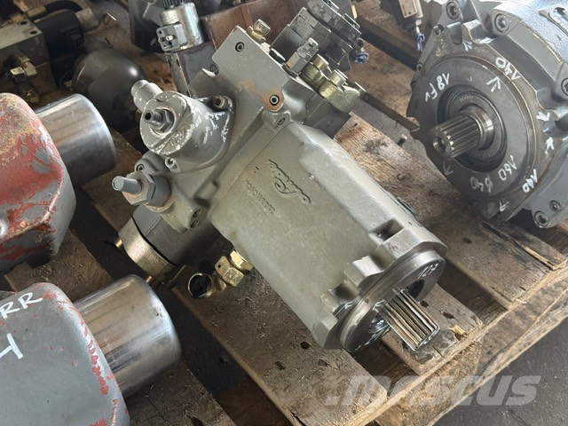 Liebherr A 924 B USED HYDRAULIC MOTOR LINDE 液压