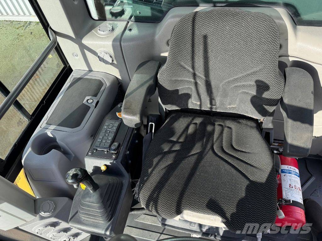 Volvo SD 135 B Еднобарабанни ролки