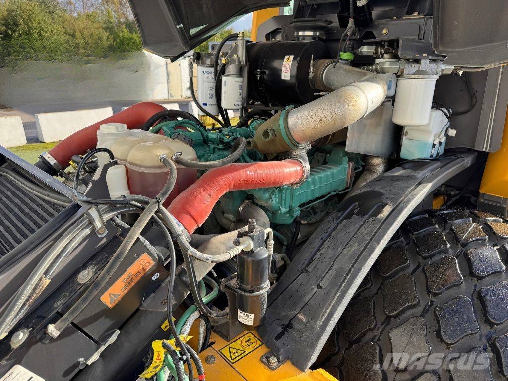 Volvo SD 135 B Еднобарабанни ролки