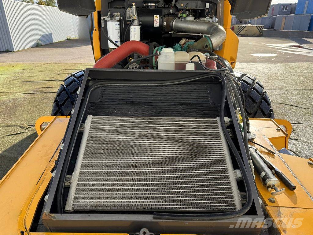 Volvo SD 135 B Еднобарабанни ролки