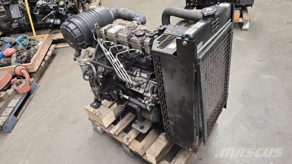 Perkins 404D-22 (GN82362) Motorji