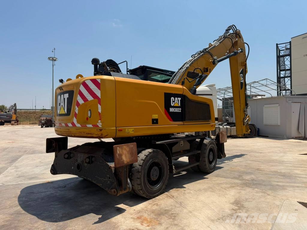 CAT MH 3022 Excavadoras de manutención