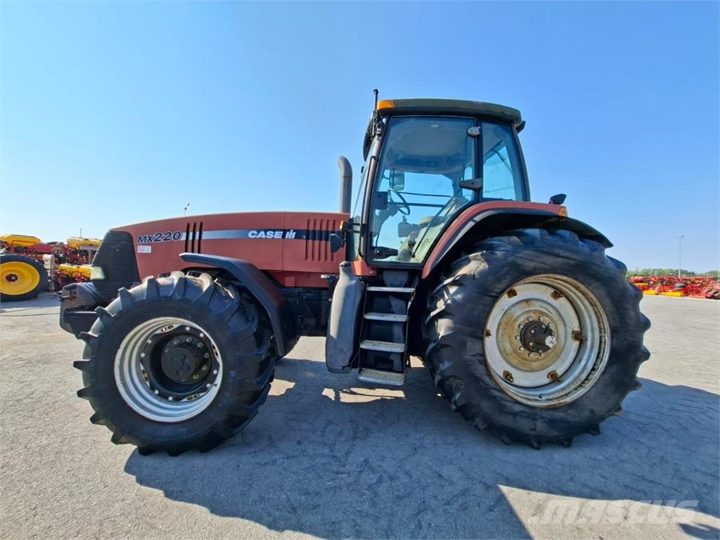 Case IH MX 220 Traktorok