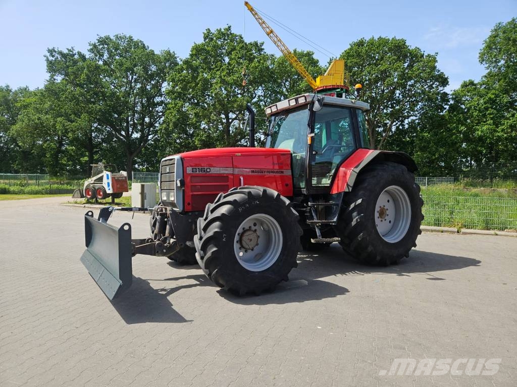 Massey Ferguson 8160 Tractoare