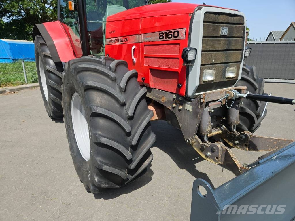 Massey Ferguson 8160 Tractoare