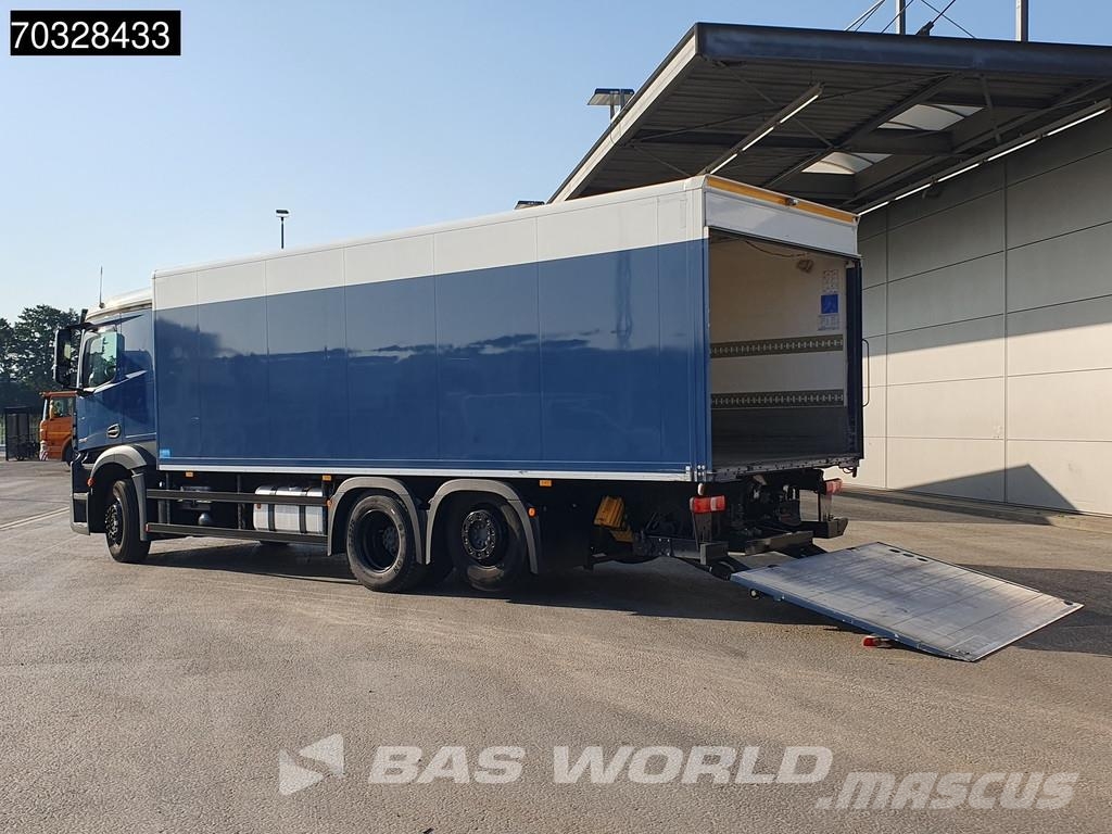 Mercedes-Benz Actros 2545 6X2 1500kg Ladebordwand Lift+steering Camiones con caja de remolque