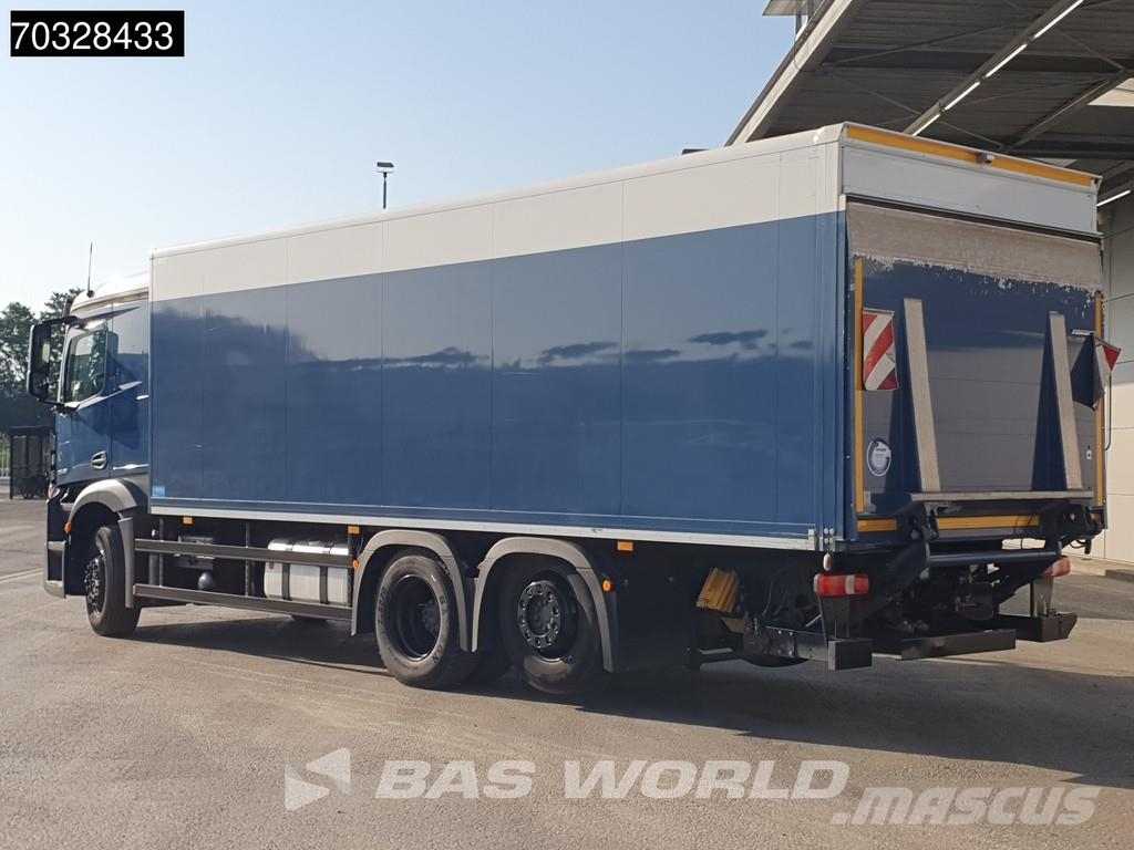 Mercedes-Benz Actros 2545 6X2 1500kg Ladebordwand Lift+steering Camiones con caja de remolque