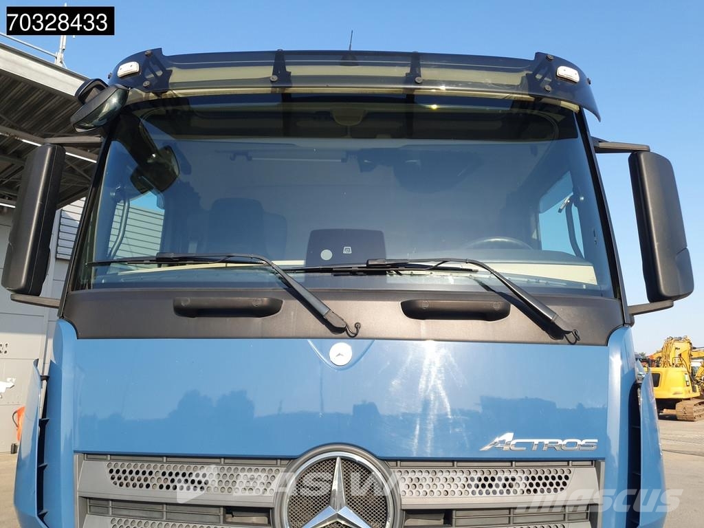 Mercedes-Benz Actros 2545 6X2 1500kg Ladebordwand Lift+steering Camiones con caja de remolque