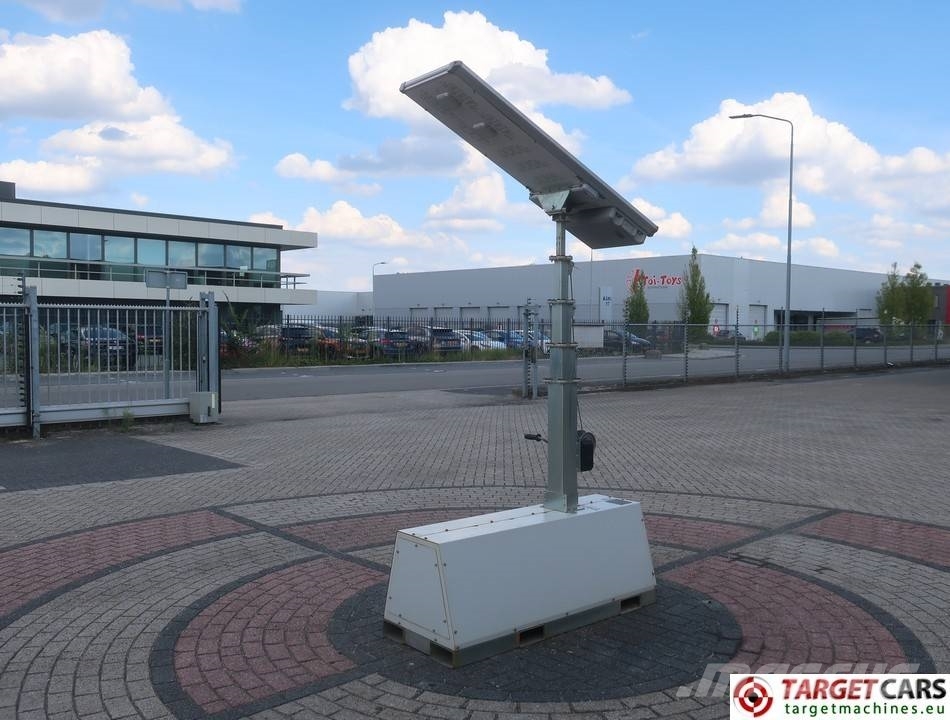 Trime X-Pole Led Solar Tower Light 2x25W 조명타워