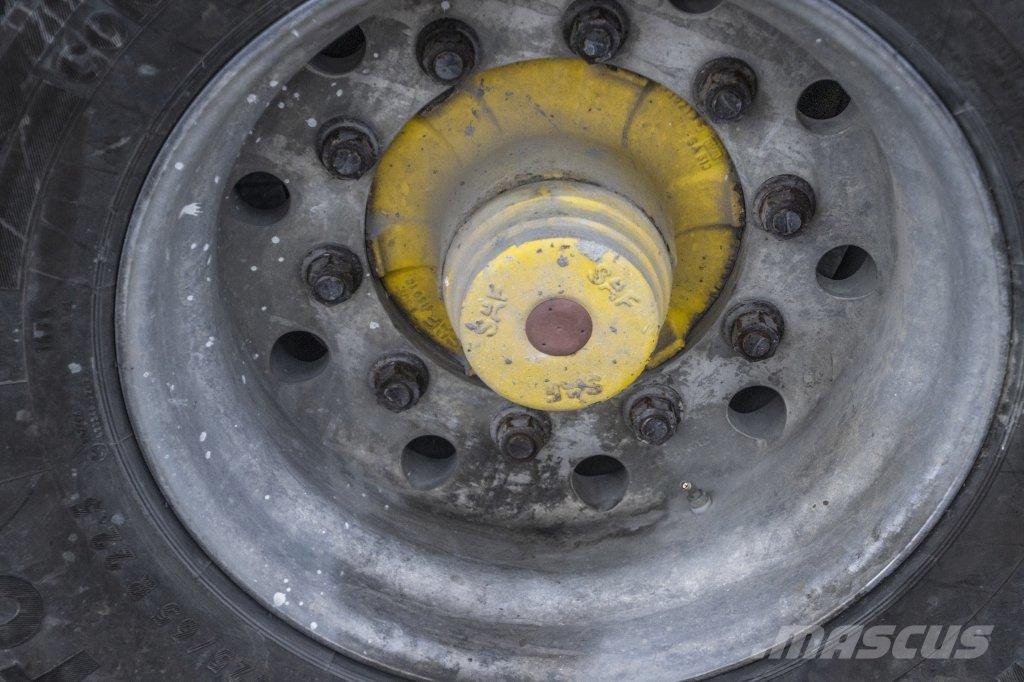  De Buf BETON MIXER/MALAXEUR/MISCHER-12M3 Інші напівпричепи