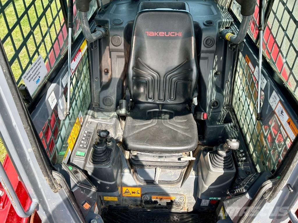 Takeuchi TL8R-2 Rupsladers