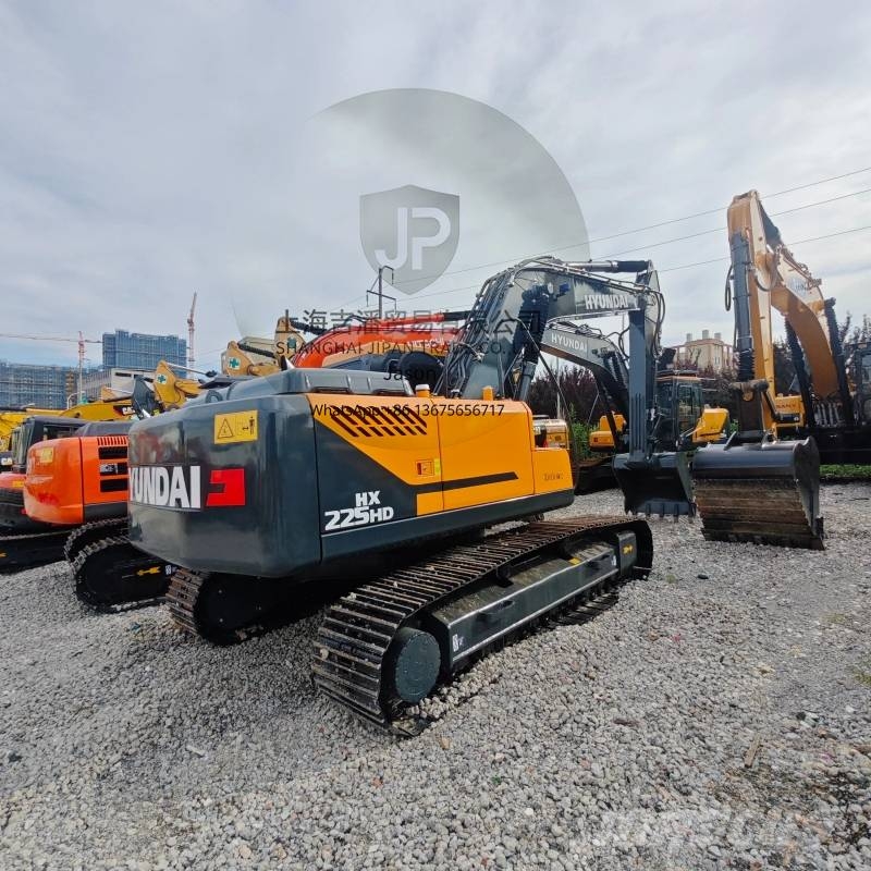 Hyundai HX 225 HD Lánctalpas kotrók