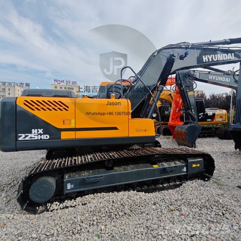 Hyundai HX 225 HD Lánctalpas kotrók