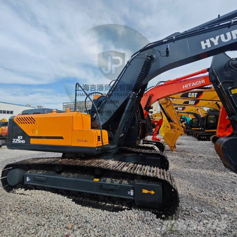 Hyundai HX 225 HD Lánctalpas kotrók