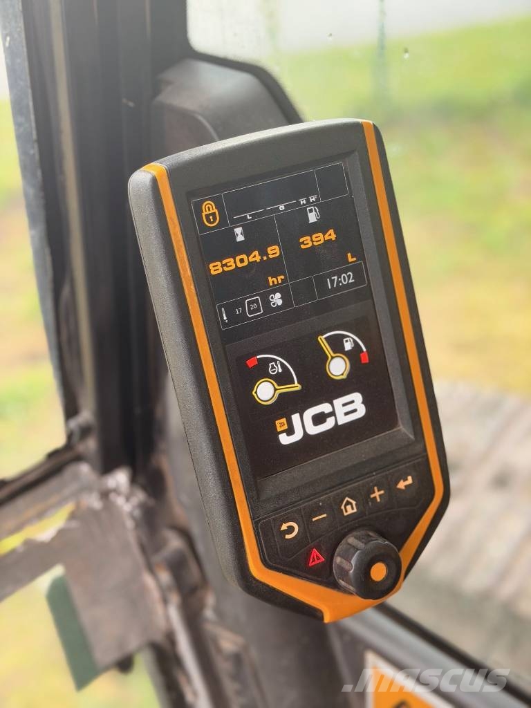 JCB JS 220 Rupsgraafmachines